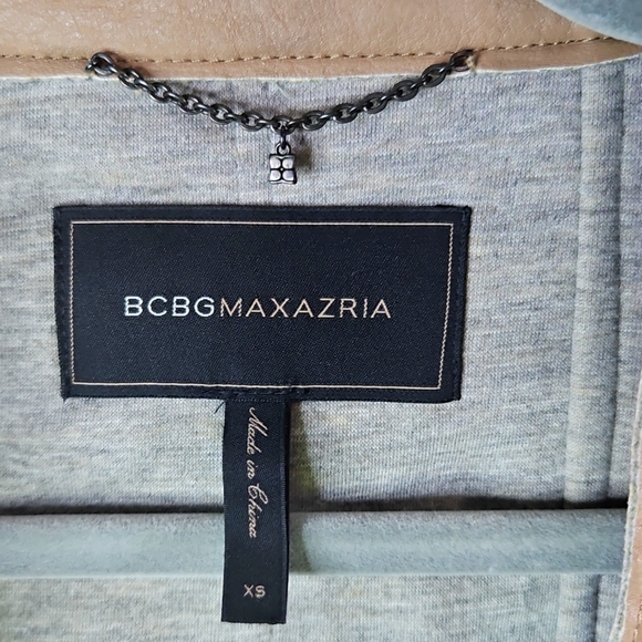 BCBG Maxazria Faux Vegan Leather Lloyd In Camel Cropped Jacket XS - Picture 2 of 6